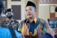 KH. Abdul Hamid Wahid, salah satu Pengasuh Pesantren Nurul Jadid Paiton.