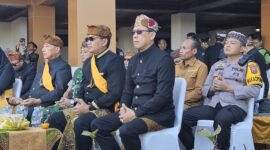 Pengukuhan Kapolres Probolinggo dalam acara kasada Suku Tengger