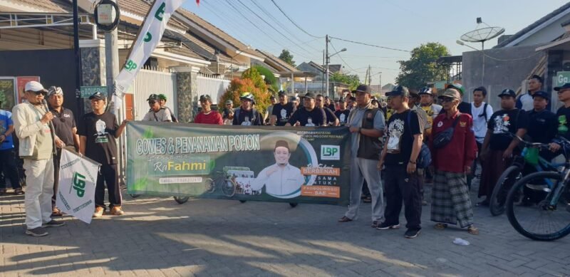 Ra Faiz melepas para peserta gowes.